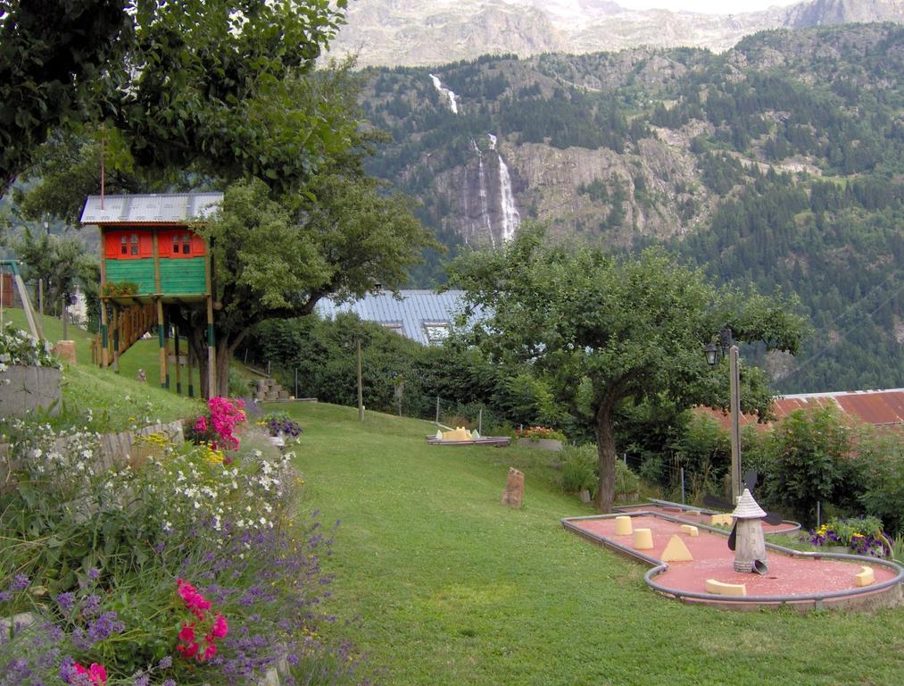 Chalet La Fedora - Appartements De Charme Vaujany Zimmer foto